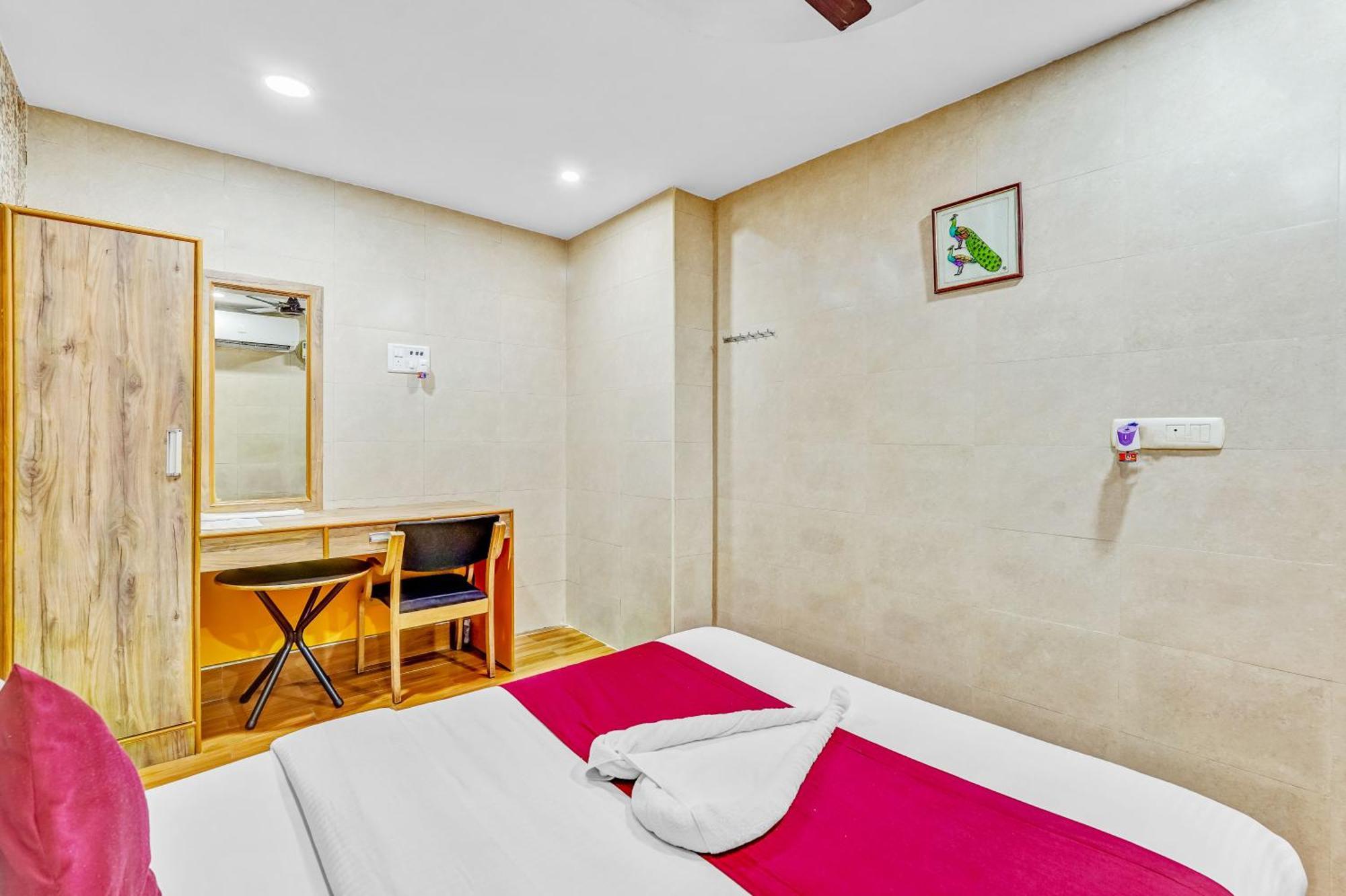 Season 4 Residences - Teynampet Near Apollo Hospital ,Balaji Dental, Us Consulate Ченай Екстериор снимка