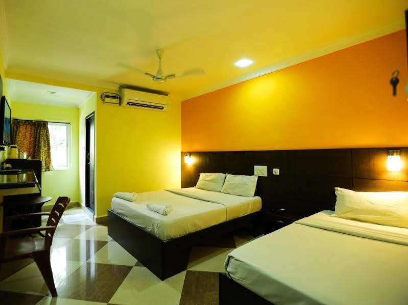 Season 4 Residences - Teynampet Near Apollo Hospital ,Balaji Dental, Us Consulate Ченай Екстериор снимка